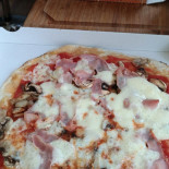 Pizza Romana Nourriture