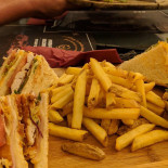 Friends Kitchen Ibiza Nourriture