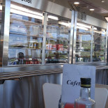 Hiper Centro À l'intérieur