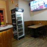 El Café De Tano À l'intérieur