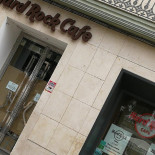 Escantó Ibiza outside