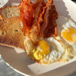 The Bread Club Ibiza Comida