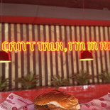 666 Burger Playa D'en Bossa inside