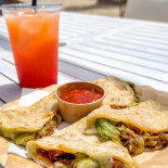 Tahiti Beach Eat Drink food