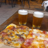 MinÚ Pizza Al Corte food