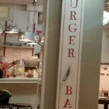 202 Hamburguer Delicious Dentro