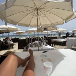 Nassau Tanit Beach outside