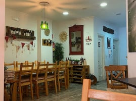 Tomillo Limón inside