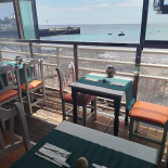 El Marinero y La Muchacha Extérieur