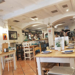 La Bohemia (taberna) Dentro