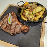 Abrasador Altomira Nourriture