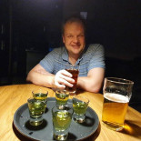 Kuku Art Club Bebida