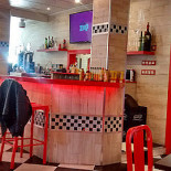 Oneburger À l'intérieur