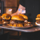 Red Cup Burger Club Boisson