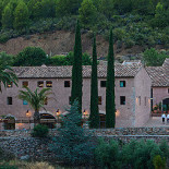 Alma Mater Extérieur