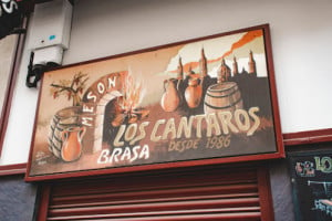 Los Cantaros inside