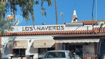 Venta Los Naveros outside
