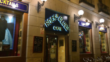 Rock And Blues Cafe Zaragoza inside