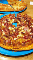 Domino's Pizza Av. Fisterra food