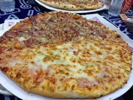 Pasta Y Pizza food