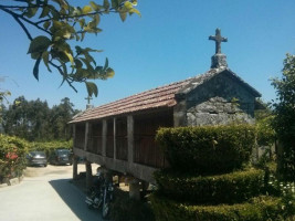 Bodega Bouzabella outside