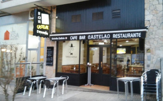 Cafe Bar Castelao Restaurante inside