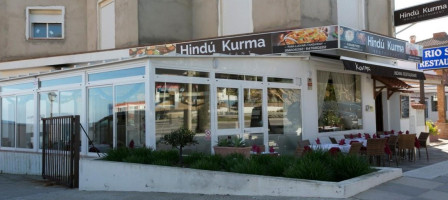 Hindu Korma outside