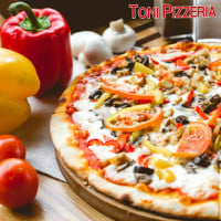 Toni Pizzeria food