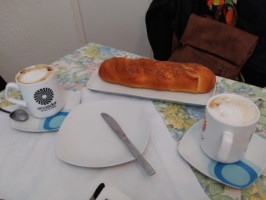 Cafe Bocateria Conchi food