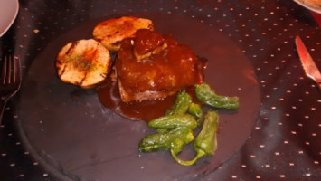 El Clan food