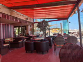 Cafe De La Mar Santa Pola inside