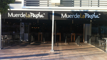 Muerde La Pasta Luz Shopping inside