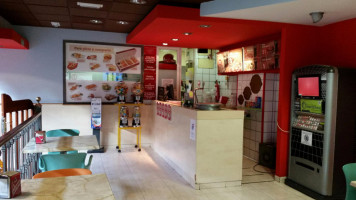 Telepizza Calle Valois food