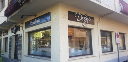 Pasteleria Delys outside