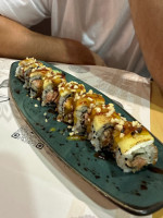 Izky Sushi Palleja food