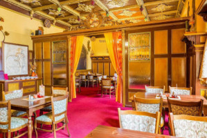 U Dvou Medvídků food