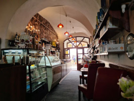 Cukrárna U Zlaté Konvice food