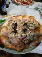 Pizzeria Mamma Leone food