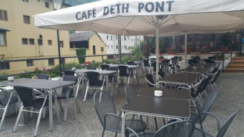 Cafe Deth Pont food