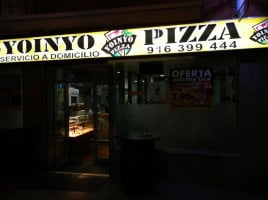 Yoinyo Pizza food