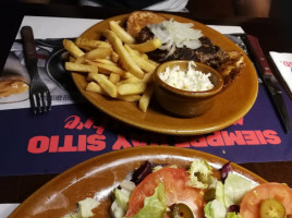 Foster's Hollywood La Salera food