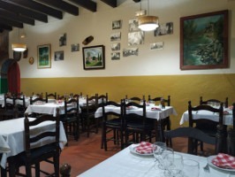 Bar Restaurante Las Piscinas De Can Batlle food