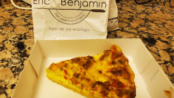 Le Pain D'eric Et Benjamin food