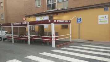 Cafeteria Cerveceria Prados outside