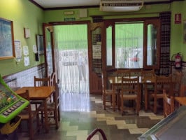 Cafeteria Molinillas inside