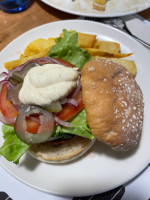Burgerheim food