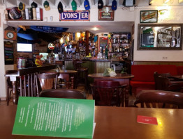 The Bailey Irish Pub food