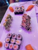 Miss Sushi Canovas food