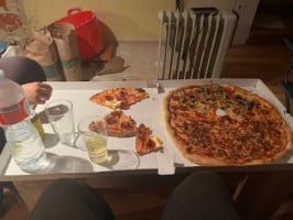 Big Pizza food