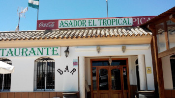 Asador El Tropical outside